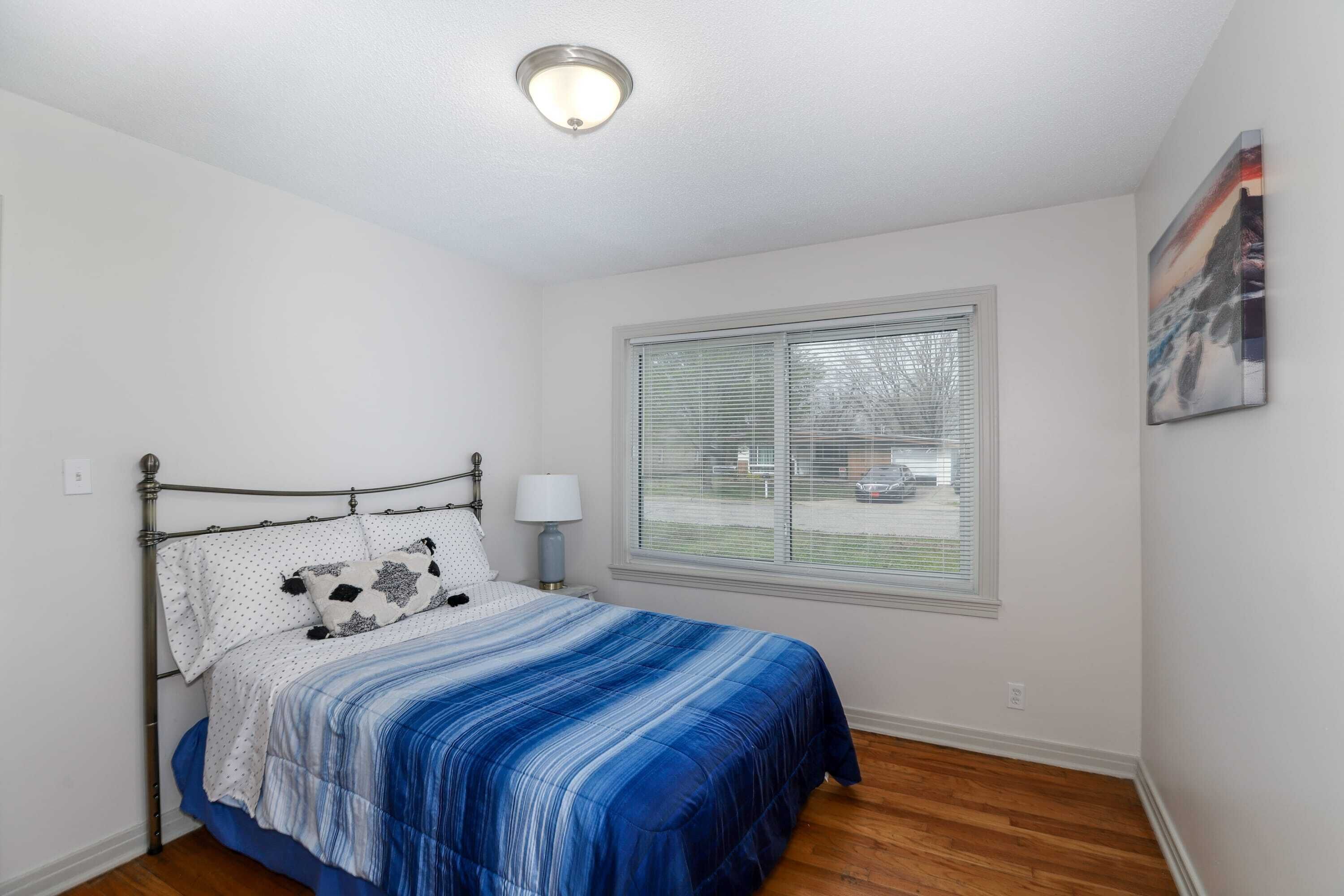 4 bedrooms, WiFi, bed sheets