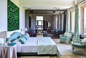 9 chambres, accès Internet