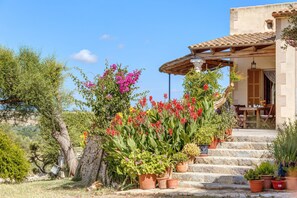 Exterior - Finca "Es Turó Des Bessons" with Panoramic View and Pool (MANACOR)
