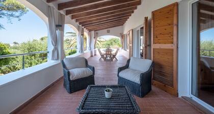 Villa "Los Arcos" with Pool and Sea Views
