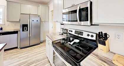 Serenity Views Luxury - 15 minuuttia Asheville, Weaverville, Parkway & Golf!