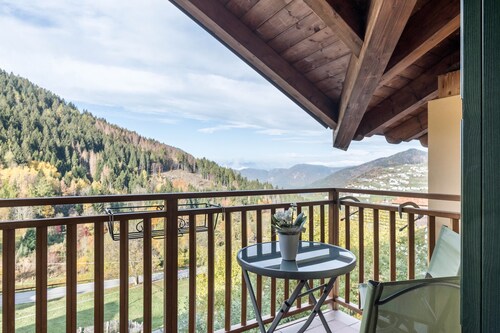 Ferienwohnung 'Dimora La Quiete' mit Bergblick, privater Terrasse und Balkon