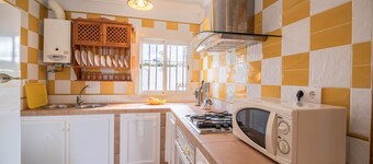 Rural Home "La Ermita" with Pool, Terrace, Wi-Fi & Air Conditioning