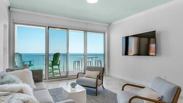 Televisión, reproductor de DVD y estéreo