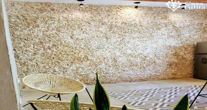 Lovely suite for 6 in the center - walk everywhere