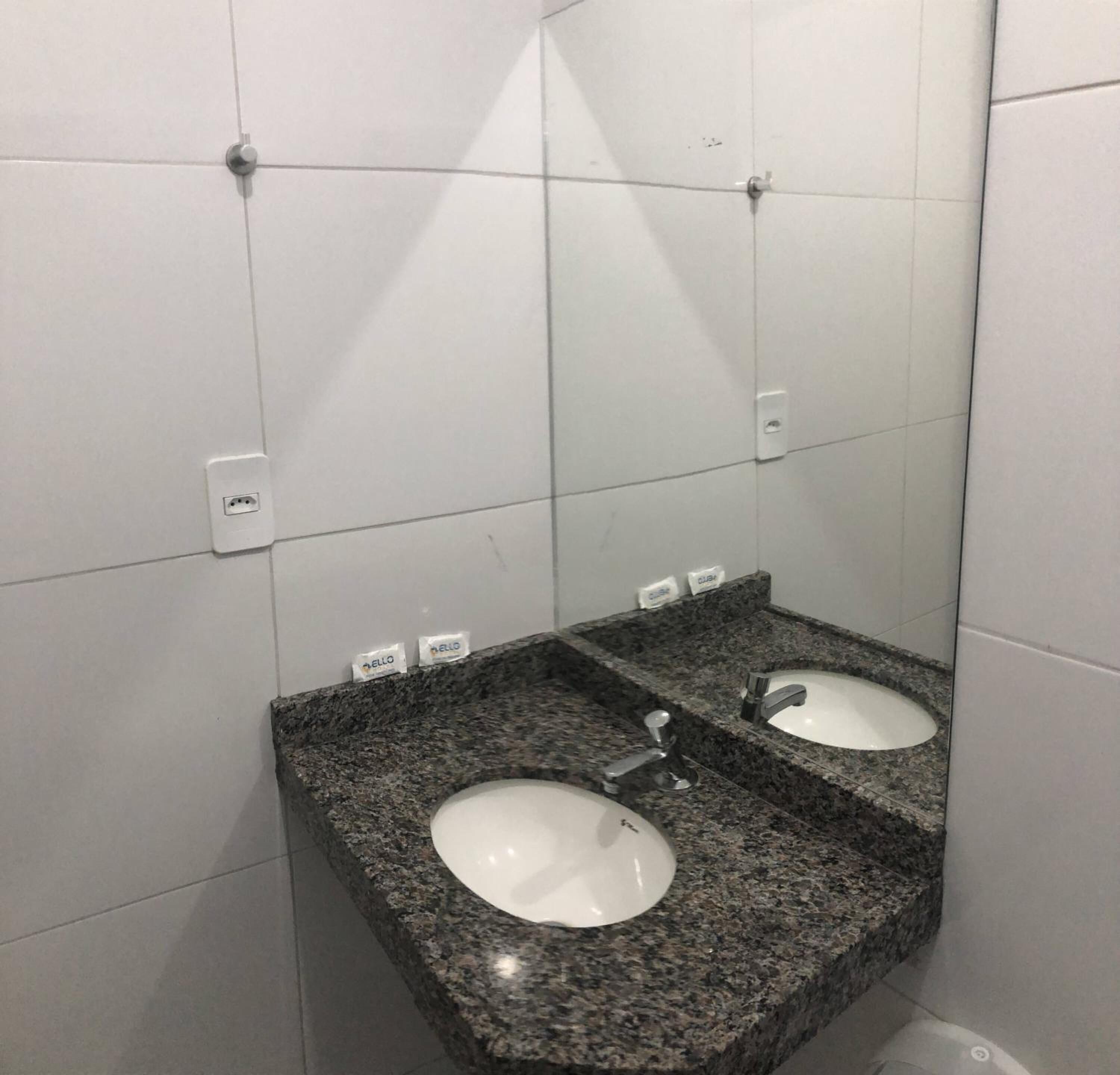 淋浴設備、毛巾