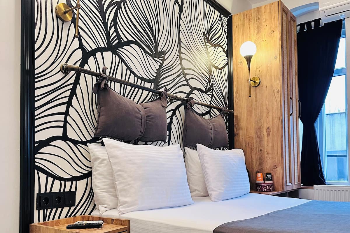 Design Double or Twin Room