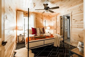 4 Schlafzimmer, Bügeleisen/Bügelbrett, Internetzugang, Bettwäsche