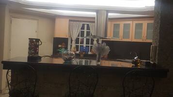 Bar (en la propiedad)