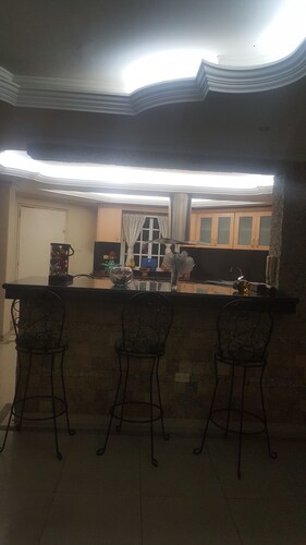 Beatiful house,  security 24 hrs, near CC, markets, bakerys tourist destination