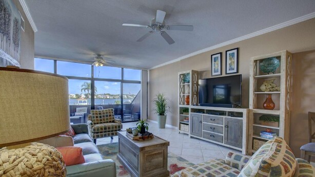 Unclassified image, 1 of 24, button - Harbor Towers Ground Floor Water View (Siesta Key)