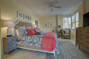 Condo, várias camas (Harbor Towers ground floor water view) | 3 quartos, Wi-Fi