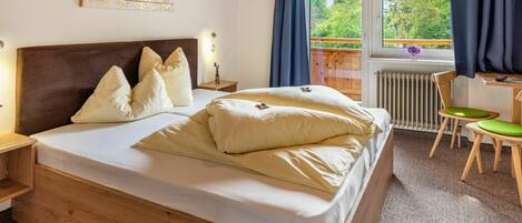 14 chambres, lit parapluie, Wi-Fi gratuit, draps fournis