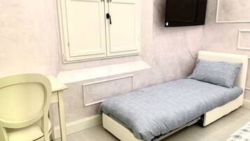 2 quartos, escrivaninha, quartos à prova de som