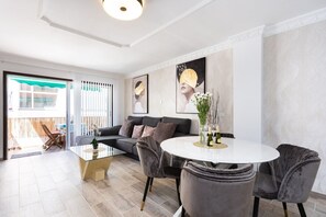 Dining - Holiday Apartment Centro Medano close to the Beach with Wi-Fi & Balcony (EL MEDANO)