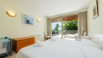 4 habitaciones, tabla de planchar con plancha y wifi gratis