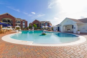 Outdoor pool, a heated pool