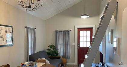 Notting Hill Cottage