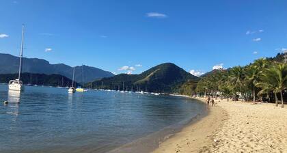 House, natural pool, waterfall 24/day!Close to beaches - Angra dos Reis