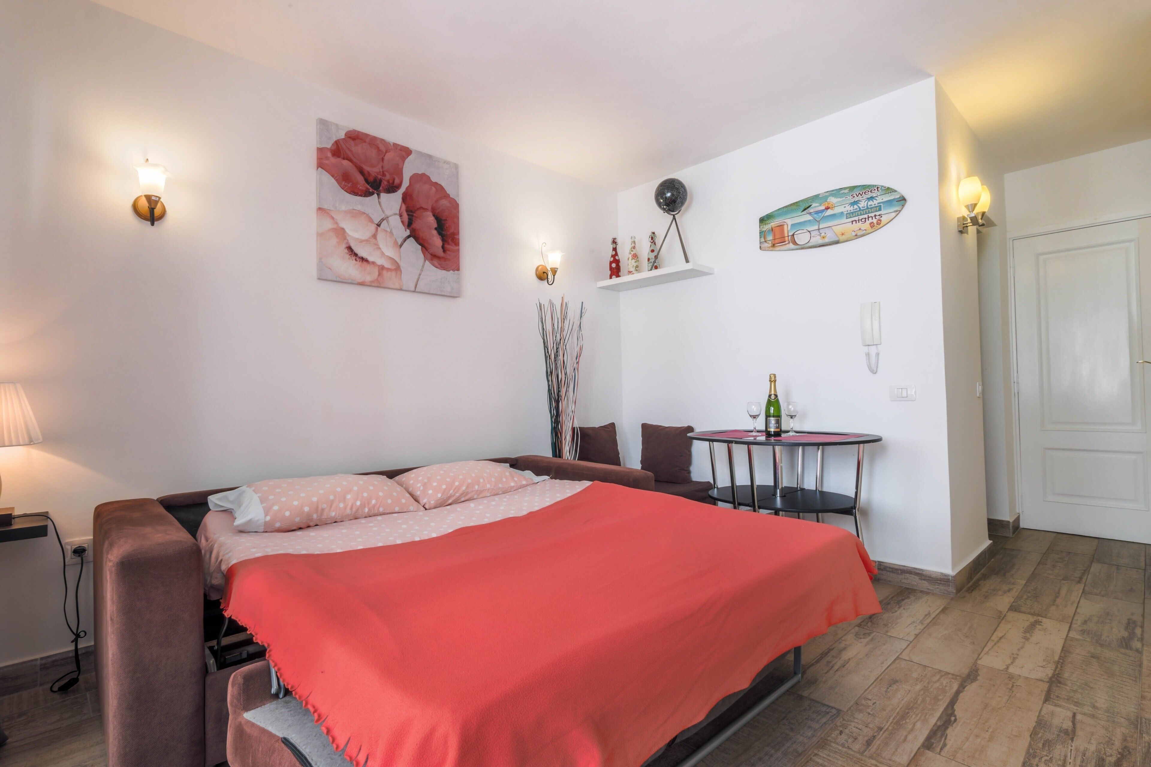 1 Schlafzimmer, Bügeleisen/Bügelbrett, kostenloses WLAN, Bettwäsche
