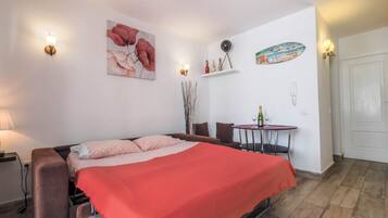 1 Schlafzimmer, Bügeleisen/Bügelbrett, kostenloses WLAN, Bettwäsche