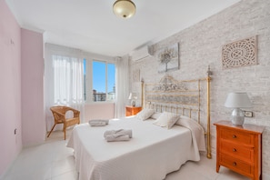 2 chambres, Wi-Fi gratuit, draps fournis