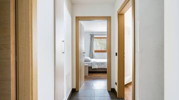 2 camere, ferro/asse da stiro, Wi-Fi gratuito, lenzuola