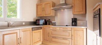 Beautiful private villa for 4 guests with WIFI, TV, terrace, pets allowed and parking