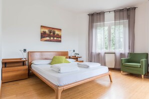 2 habitaciones, wifi gratis y ropa de cama 