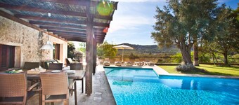 Nichée en pleine nature et avec piscine - Villa Can Rafal