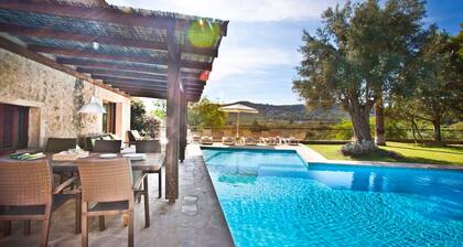 Embedded in Nature and with Pool - Villa Can Rafal