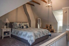 2 chambres, fer et planche Ă repasser, Wi-Fi, draps fournis