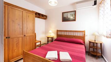 2 habitaciones, tabla de planchar con plancha y wifi gratis