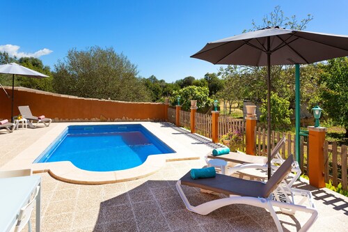 Holiday Home "Sa Caseta" Surrounded by Nature with Pool