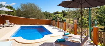 Holiday Home "Sa Caseta" Surrounded by Nature with Pool