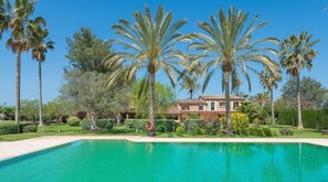 Pool - Luxurious villa in a rural idyll – Finca Can Duró (Binissalem)