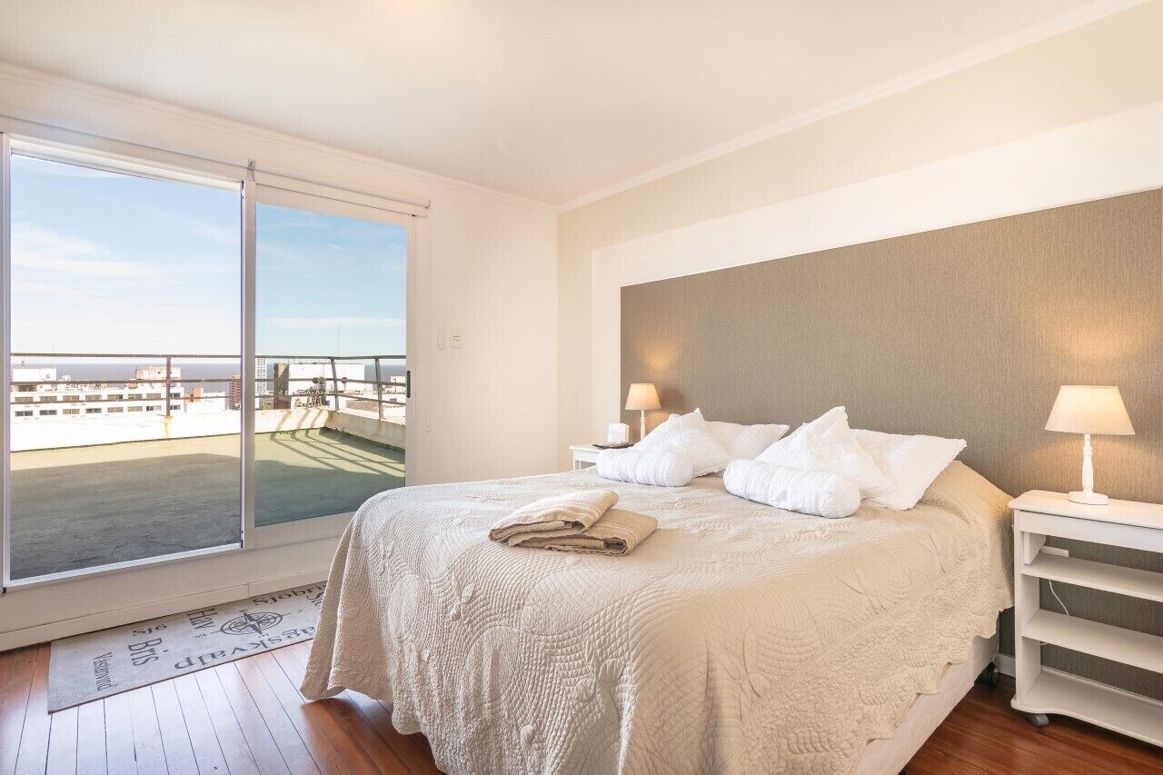 1 bedroom, desk, iron/ironing board, travel crib