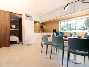 Microwave, dishwasher, toaster, highchair - Cosy apartment in villa for 4 guests with A/C, pool, WIFI, TV, terrace and pets allowed (Ondres)