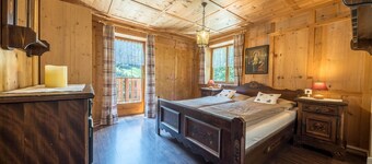 Beautiful Holiday Home “Ferienhaus in der Blaiche”  with Mountain View, Wi-Fi, Balcony, Garden.