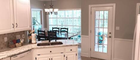 Stovetop, dining tables