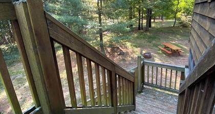(Oak Cabin) Cottage in the Woods, Beach Access - Pets OK