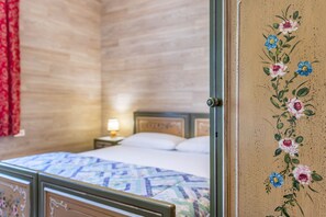 2 camere, ferro/asse da stiro, Wi-Fi gratuito, lenzuola