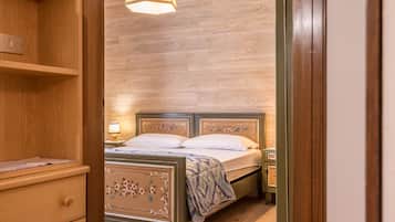 2 chambres, fer et planche Ă  repasser, Wi-Fi gratuit, draps fournis