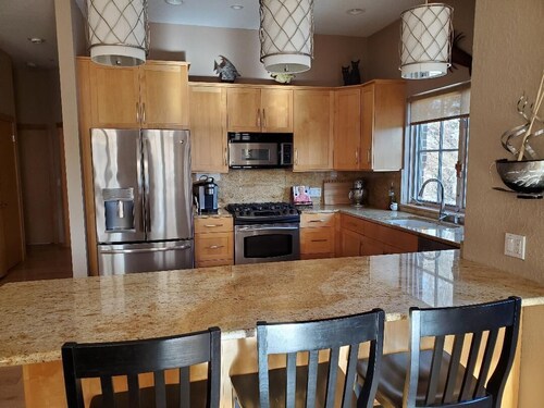 CONDO FOR RENT FOR DNC - MKE!