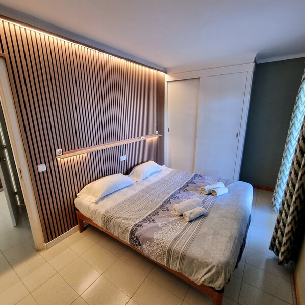 1 habitación, wifi gratis y ropa de cama 