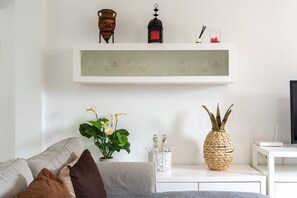 Televisio, takka, DVD-soitin