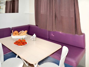 Dining - Nice apartment in villa for 5 guests with pool, A/C, WIFI and terrace (Rosolina)