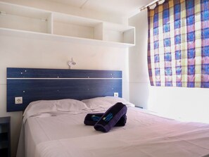 3 Schlafzimmer, Reisekinderbett, kostenloses WLAN, Bettwäsche