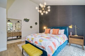 4 dormitorios, escritorio, wifi y ropa de cama