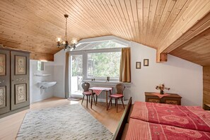 1 chambre, Wi-Fi gratuit, draps fournis